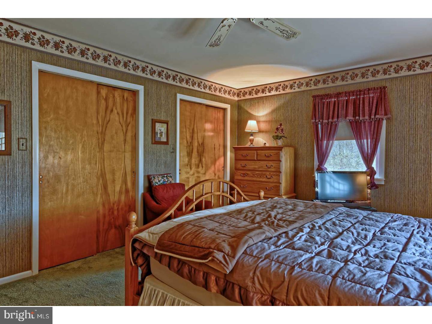 276 East Lake Road Pilesgrove, NJ 08098 - Photo 14 of 25