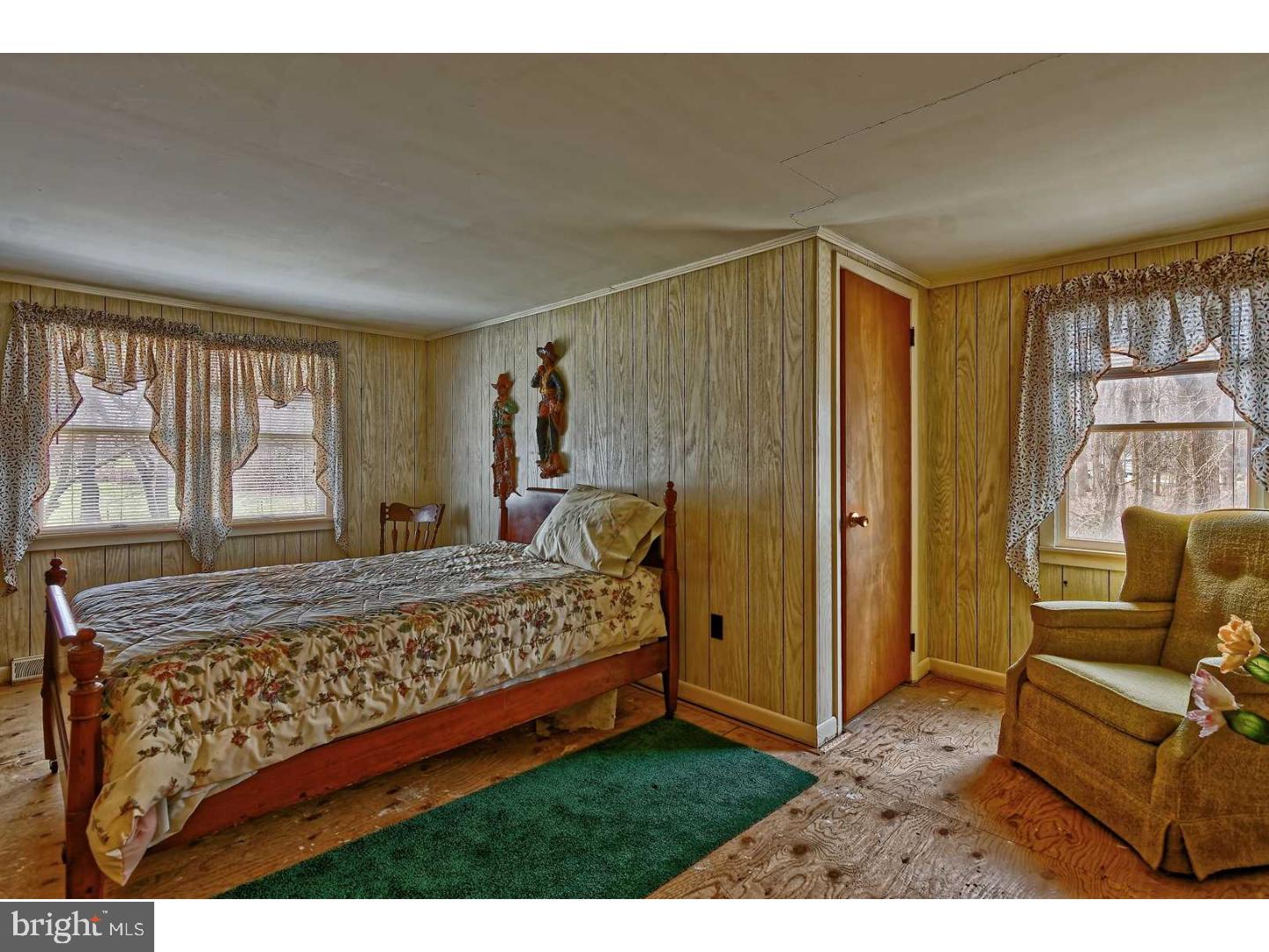 276 East Lake Road Pilesgrove, NJ 08098 - Photo 18 of 25