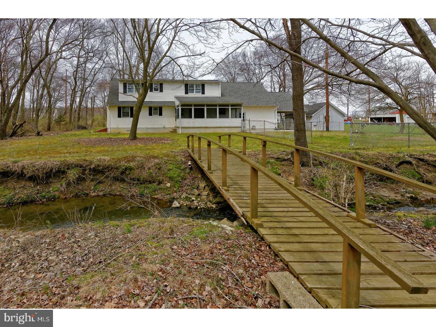276 East Lake Road Pilesgrove, NJ 08098 - Photo 23 of 25