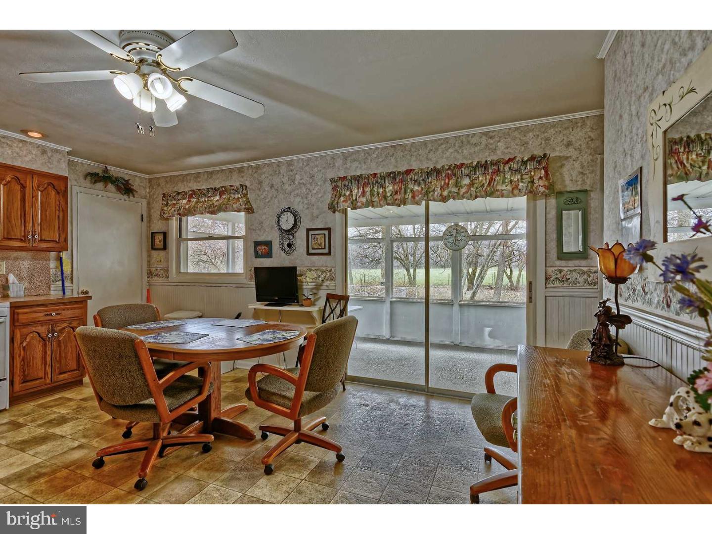 276 East Lake Road Pilesgrove, NJ 08098 - Photo 9 of 25