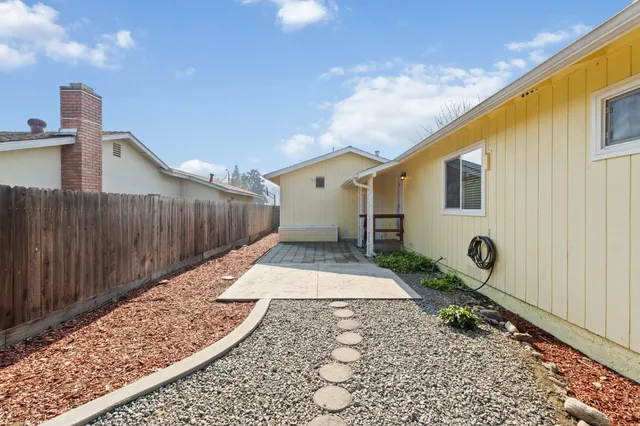 $330,000 | 4142 West Cambridge Avenue, Visalia, CA 93277