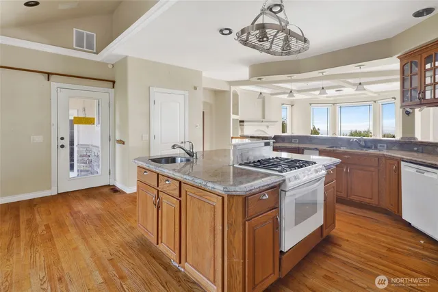 $1,190,000 | 18340 Osprey Court, Mount Vernon, WA 98274