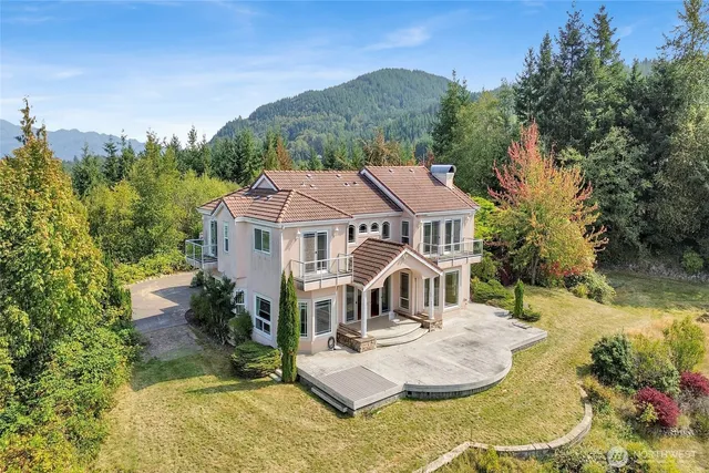 $1,190,000 | 18340 Osprey Court, Mount Vernon, WA 98274