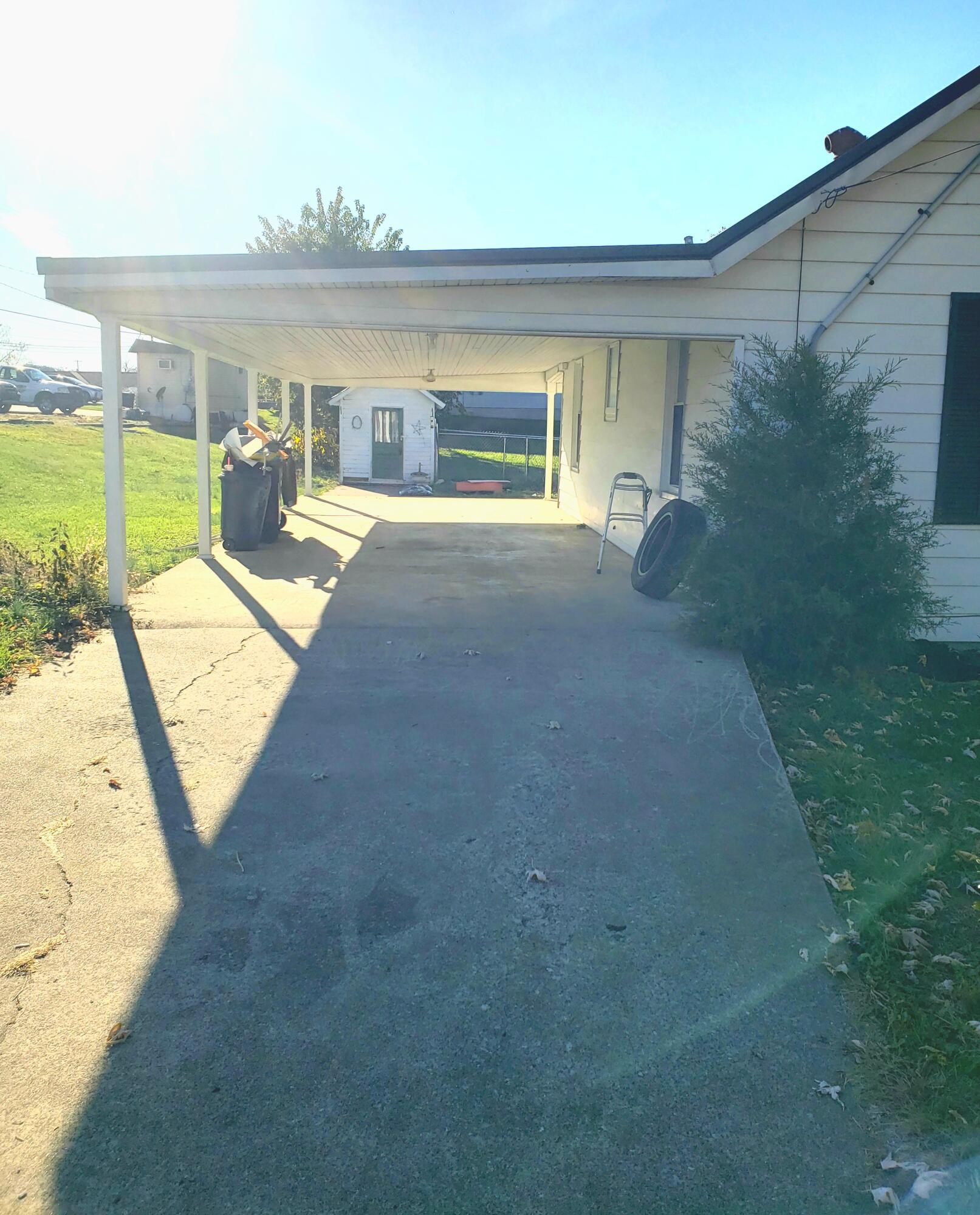 103 Ringgold Road Somerset, KY 42503 - Photo 5 of 40 20231102_174330