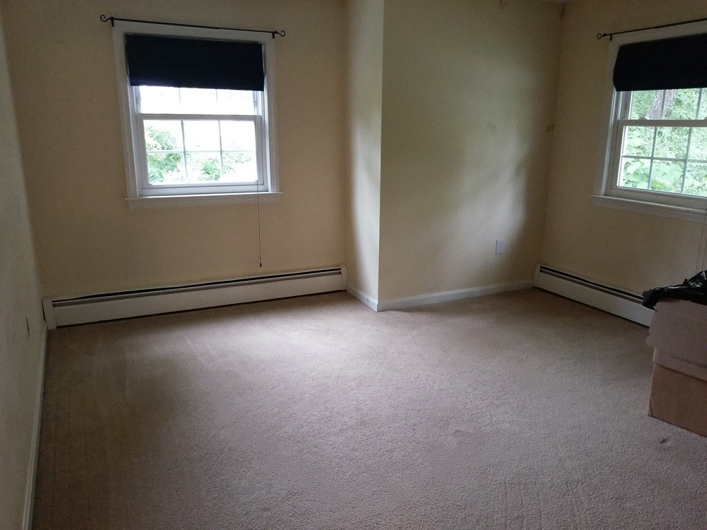 44 Toll Road Salisbury, MA 01952 - Photo 13 of 17 Gallery Image 13