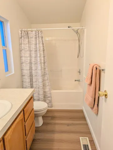 $129,900 | 1001 Sylmar Avenue, Unit 198, Clovis, CA 93619