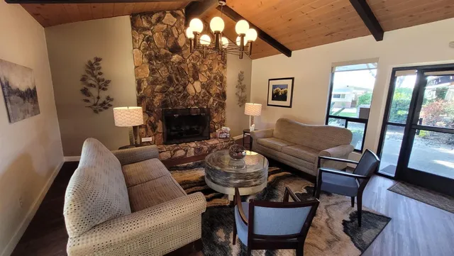 $129,900 | 1001 Sylmar Avenue, Unit 198, Clovis, CA 93619