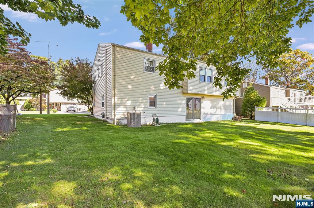 133 Cypress Road Dumont, NJ 07628 - Photo 31 of 37 Gallery Image 31