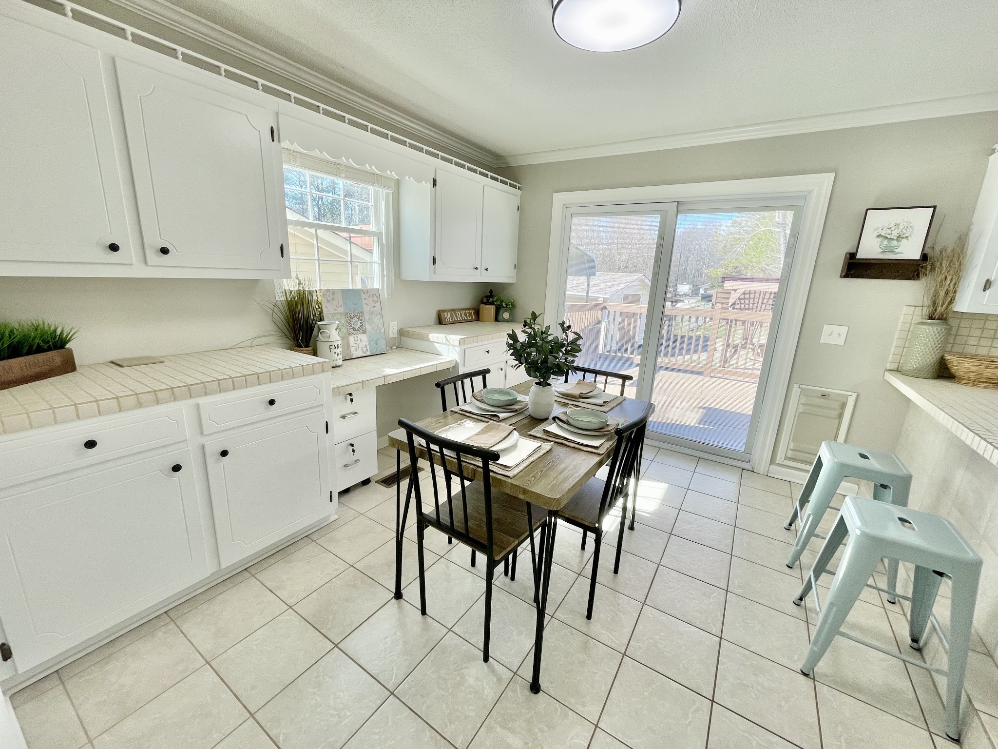 205 Wesley Chapel Road Lawrenceburg, TN 38464 - Photo 13 of 51