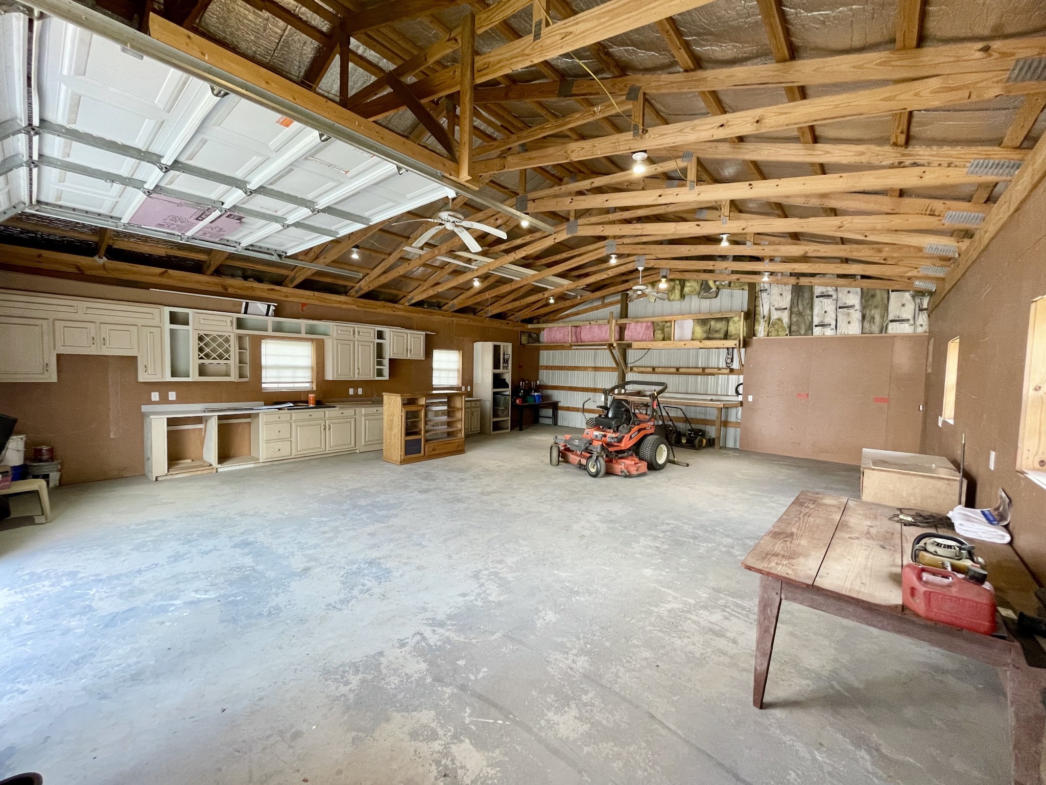 205 Wesley Chapel Road Lawrenceburg, TN 38464 - Photo 35 of 51 a view of garage