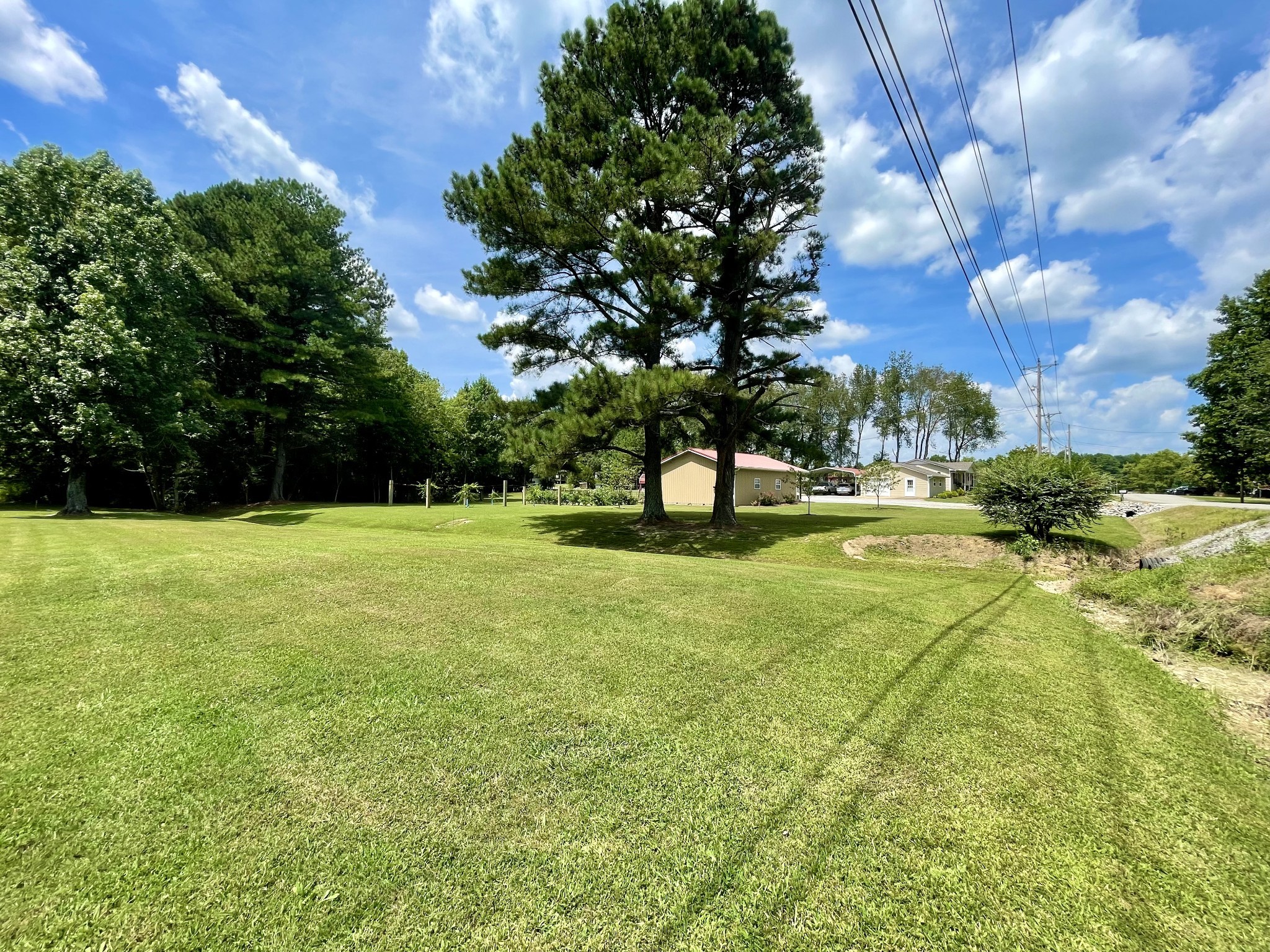 205 Wesley Chapel Road Lawrenceburg, TN 38464 - Photo 42 of 51 a view of outdoor space with garden
