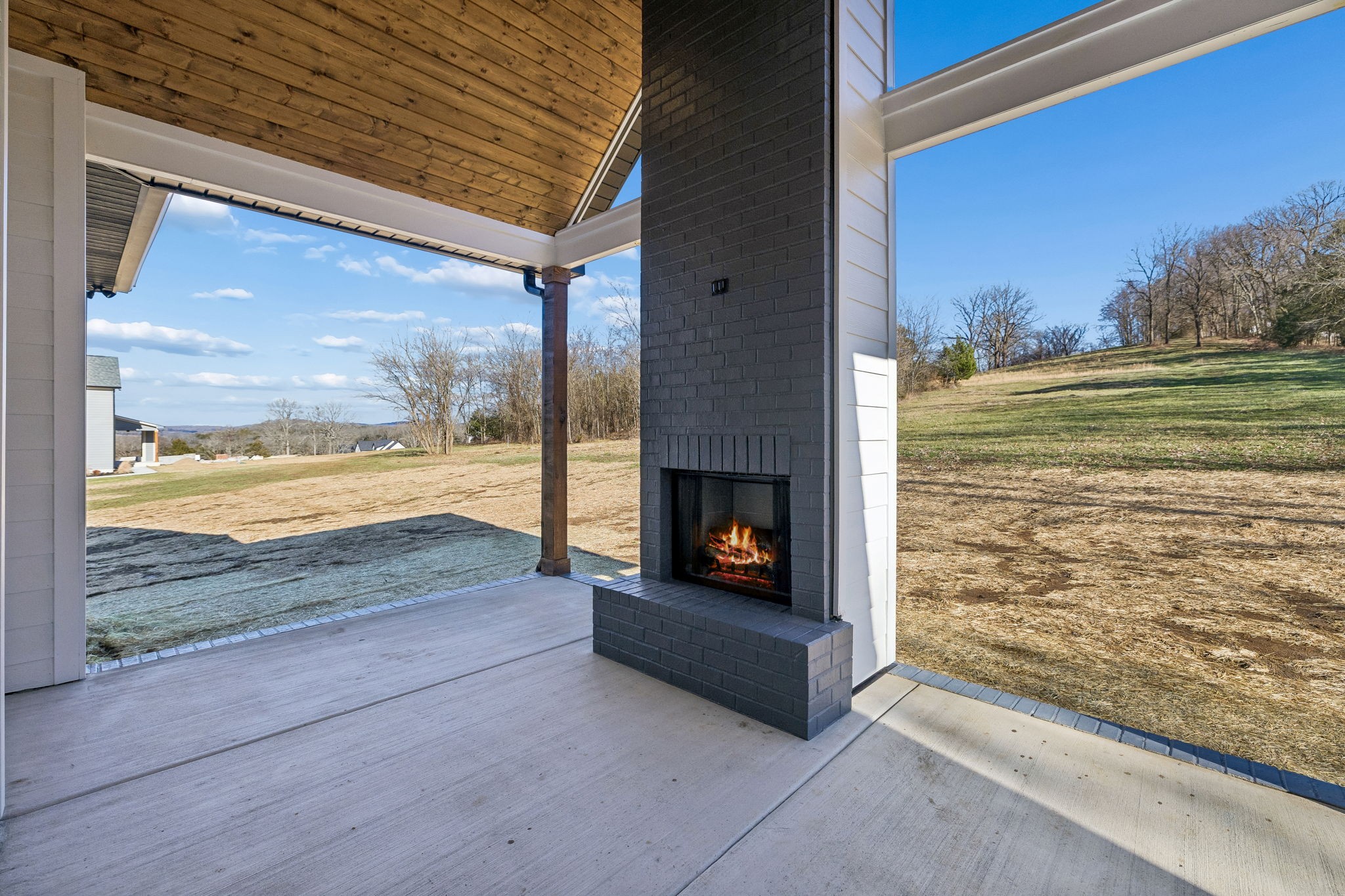 13821 Cainsville Road Lebanon, TN 37090 - Photo 54 of 68 a view of ocean from a balcony