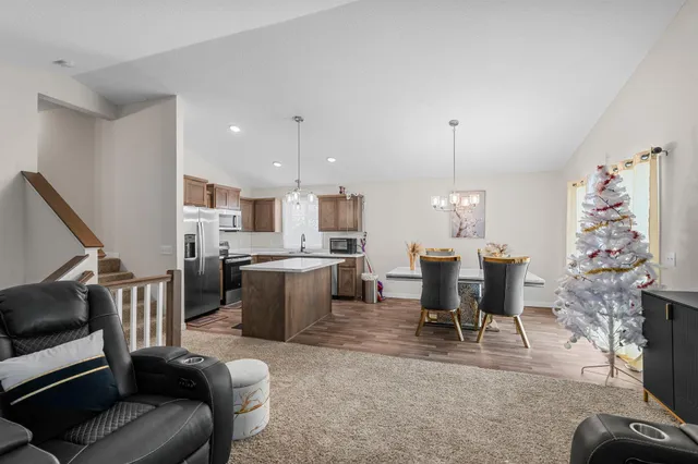 $350,000 | 4634 9th Street Northeast, St. Cloud, MN 56304