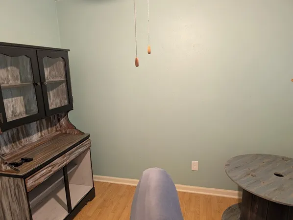 $2,100 | 9830 Thistle Trail Drive, Houston, TX 77070