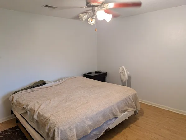 $2,100 | 9830 Thistle Trail Drive, Houston, TX 77070