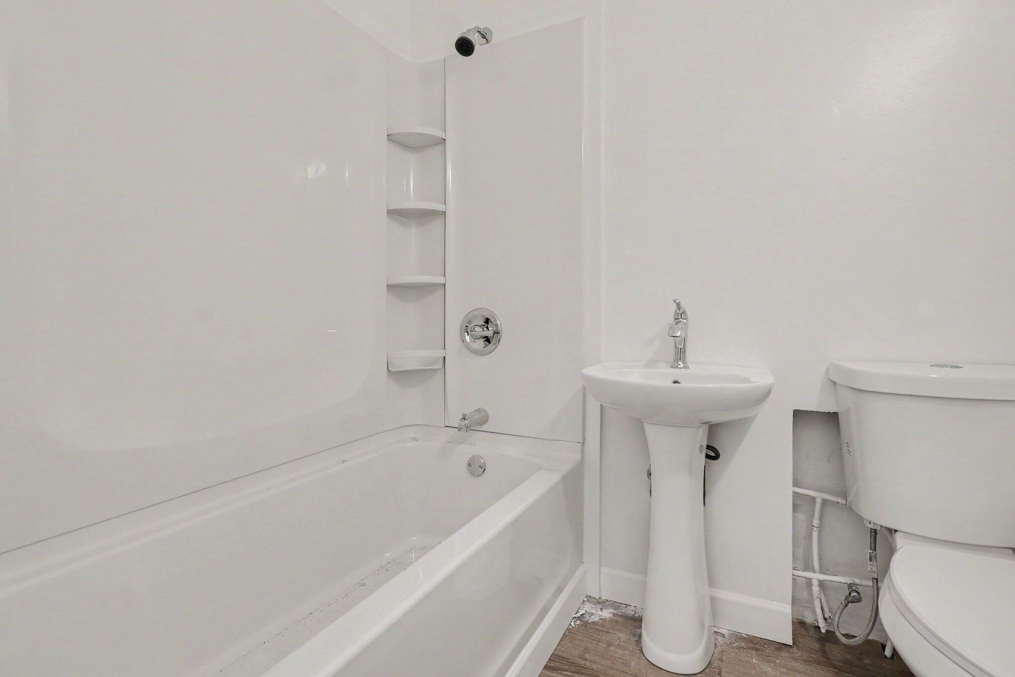 1825 Scott Street Covington, KY 41014 - Photo 14 of 24 016_file_3904