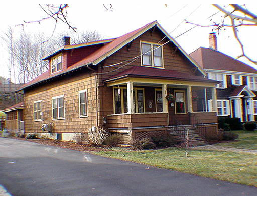 5 Moffatt Road Salem, MA 01970 - Photo 1 of 1 a front view of a house with yard