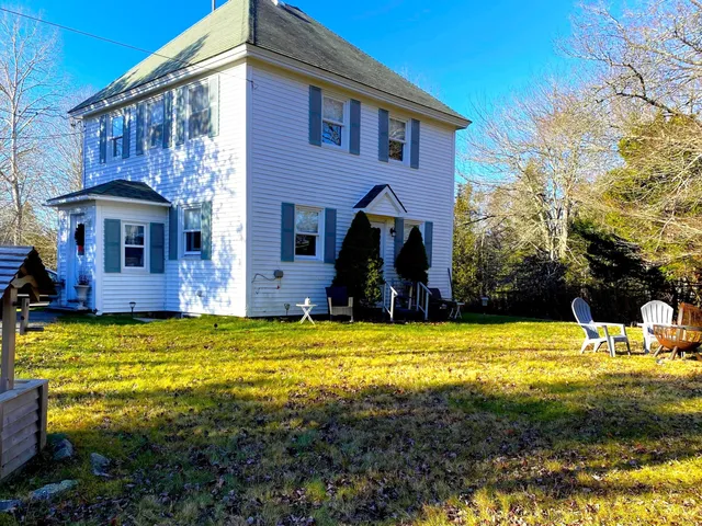 $410,000 | 25 Belleview Avenue, Winter Harbor, ME 04693