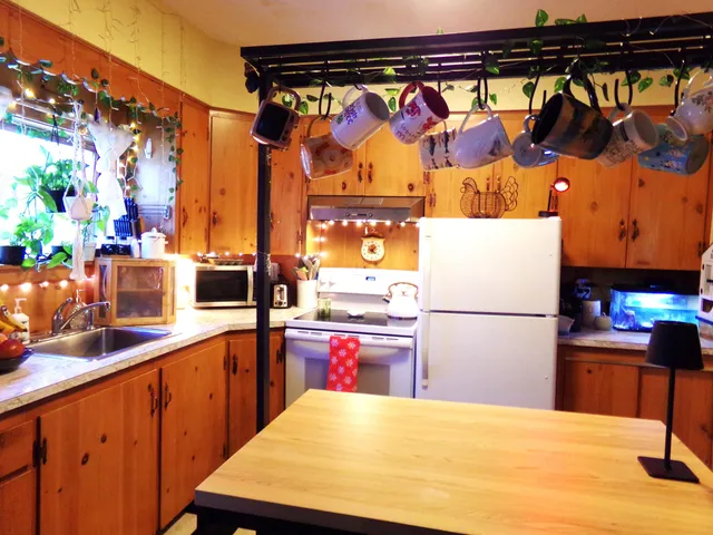 $410,000 | 25 Belleview Avenue, Winter Harbor, ME 04693