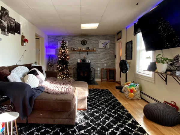 $410,000 | 25 Belleview Avenue, Winter Harbor, ME 04693