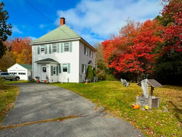 $410,000 | 25 Belleview Avenue, Winter Harbor, ME 04693