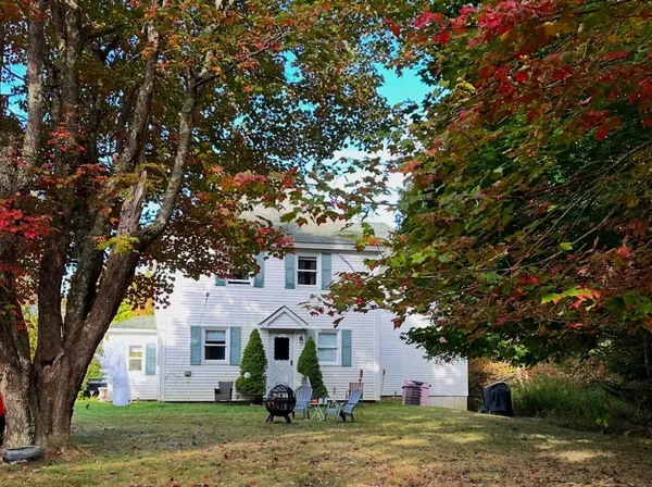 $410,000 | 25 Belleview Avenue, Winter Harbor, ME 04693