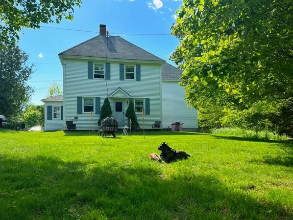 $410,000 | 25 Belleview Avenue, Winter Harbor, ME 04693