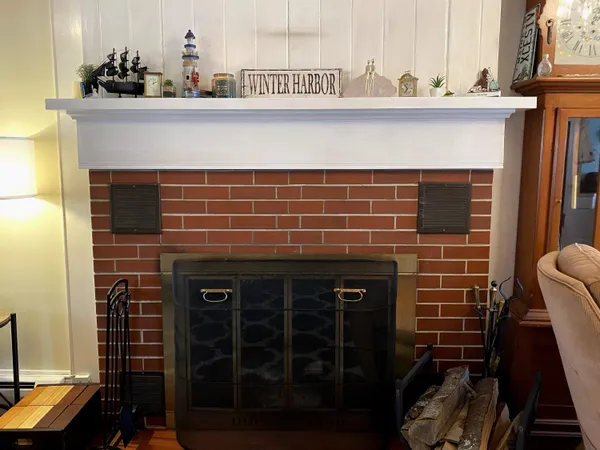 $410,000 | 25 Belleview Avenue, Winter Harbor, ME 04693