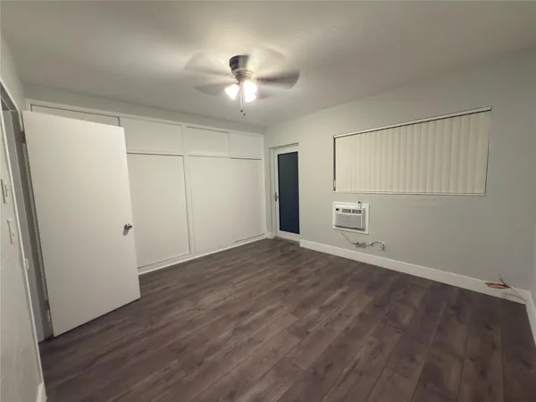 $1,700 | 600 Layne Boulevard, Unit 117, Hallandale Beach, FL 33009