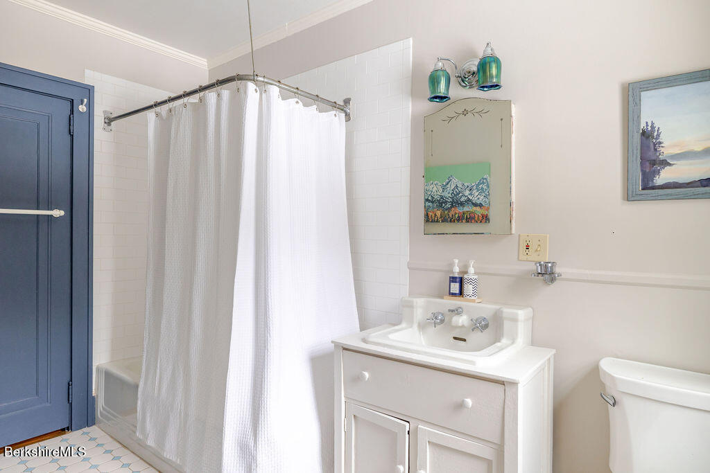 17 Cronk Road Monterey, MA 01245 - Photo 32 of 65 7J5A7213