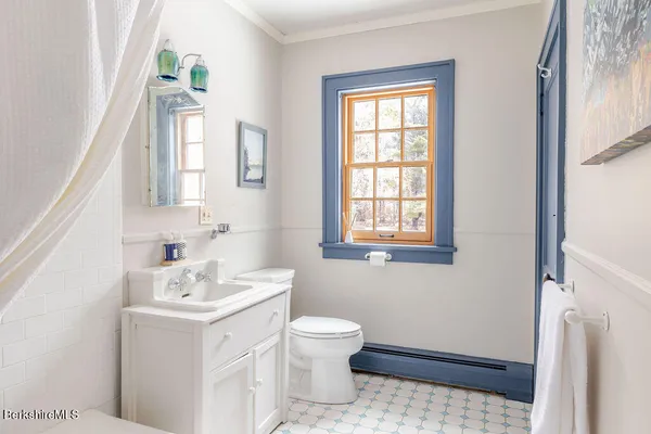 $2,495,000 | 17 Cronk Road, Monterey, MA 01245