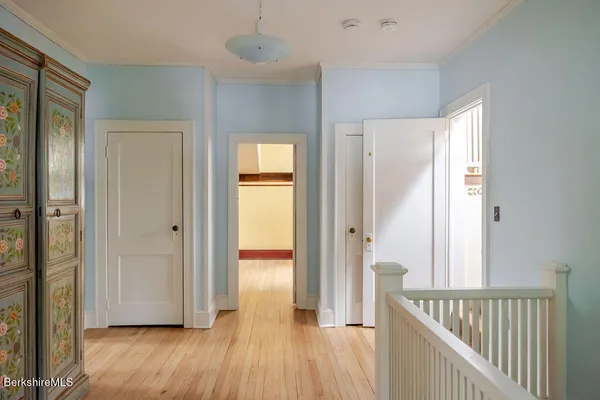 $2,495,000 | 17 Cronk Road, Monterey, MA 01245