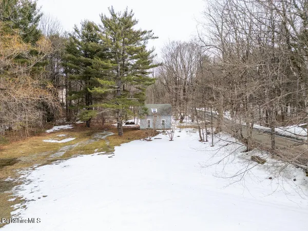$2,495,000 | 17 Cronk Road, Monterey, MA 01245
