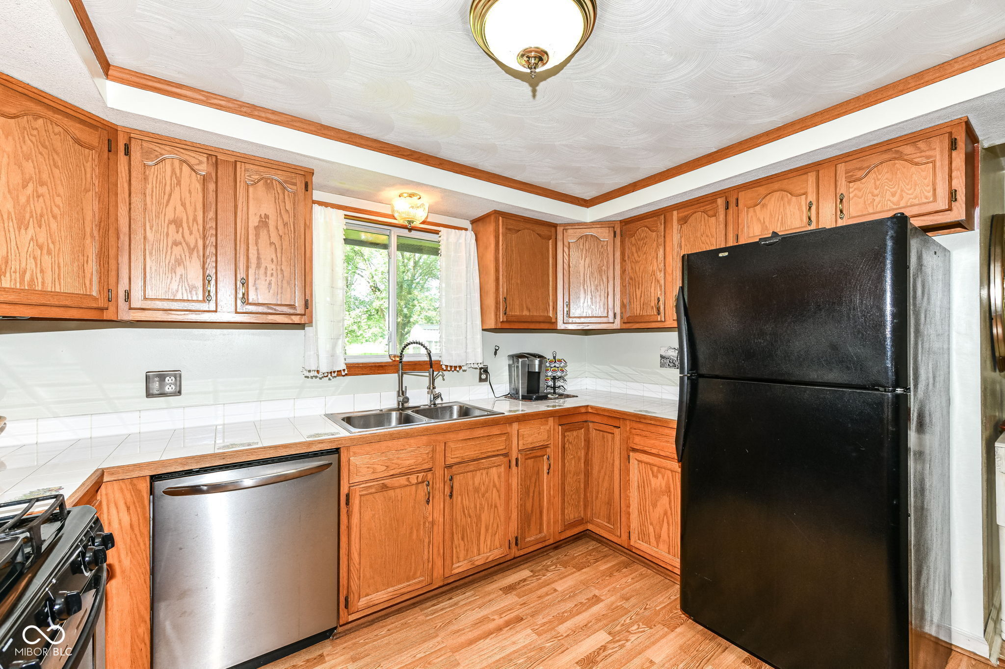2631 Layton Road Anderson, IN 46011 - Photo 6 of 39 Gallery Image 6
