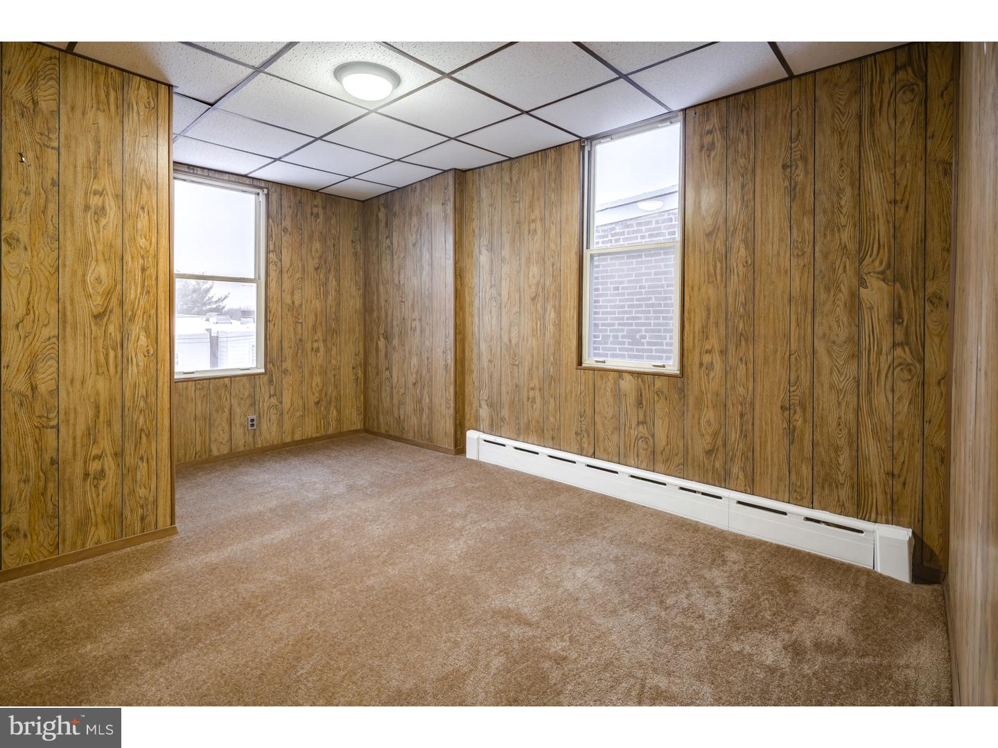 718 Edgemore Road Philadelphia, PA 19151 - Photo 11 of 16 Gallery Image 11