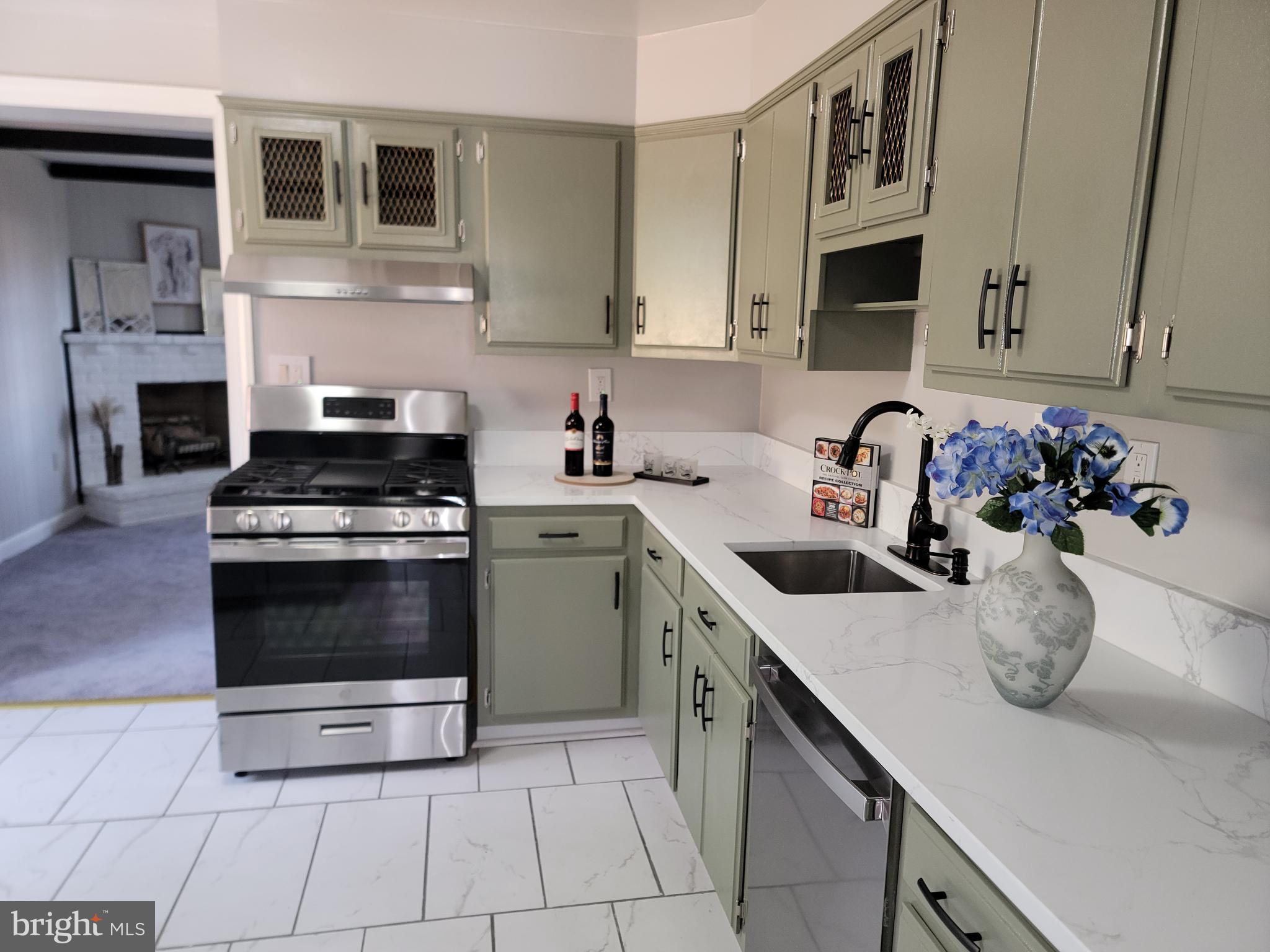 4812 Nantucket Road College Park, MD 20740 - Photo 10 of 37 Gallery Image 10