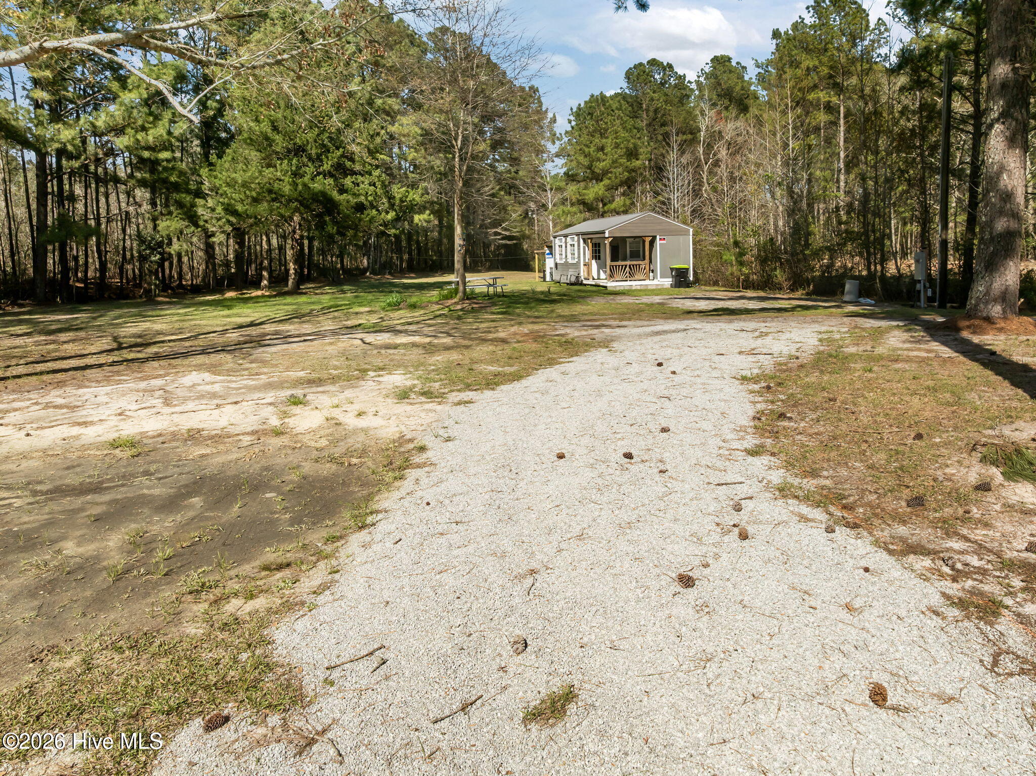1097 Wells Road Jacksonville, NC 28540 - Photo 5 of 17 6-web-or-mls-04