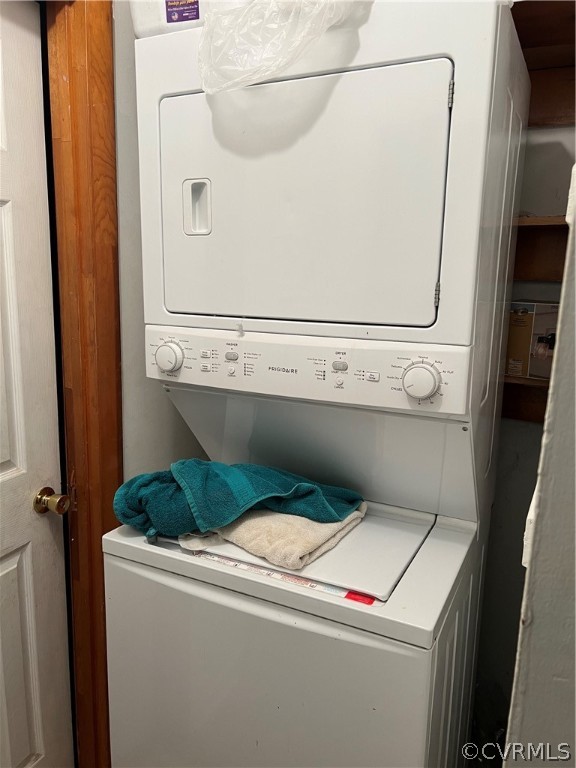 3067 Three Chopt Road Gum Spring, VA 23065 - Photo 8 of 8 Stackable Washer/Dryer Conveys