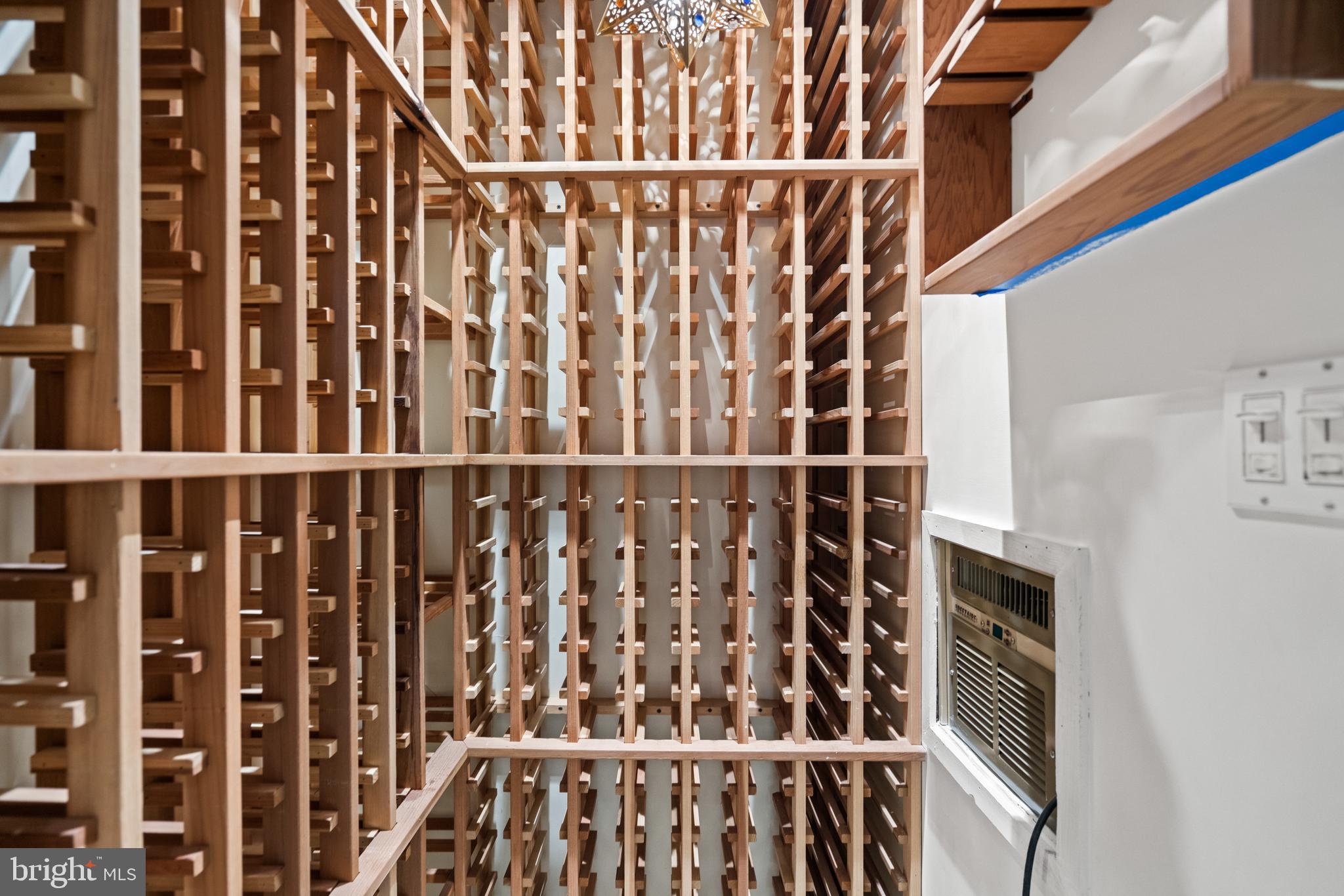 2214 Wyoming Avenue Northwest Washington, DC 20008 - Photo 14 of 37