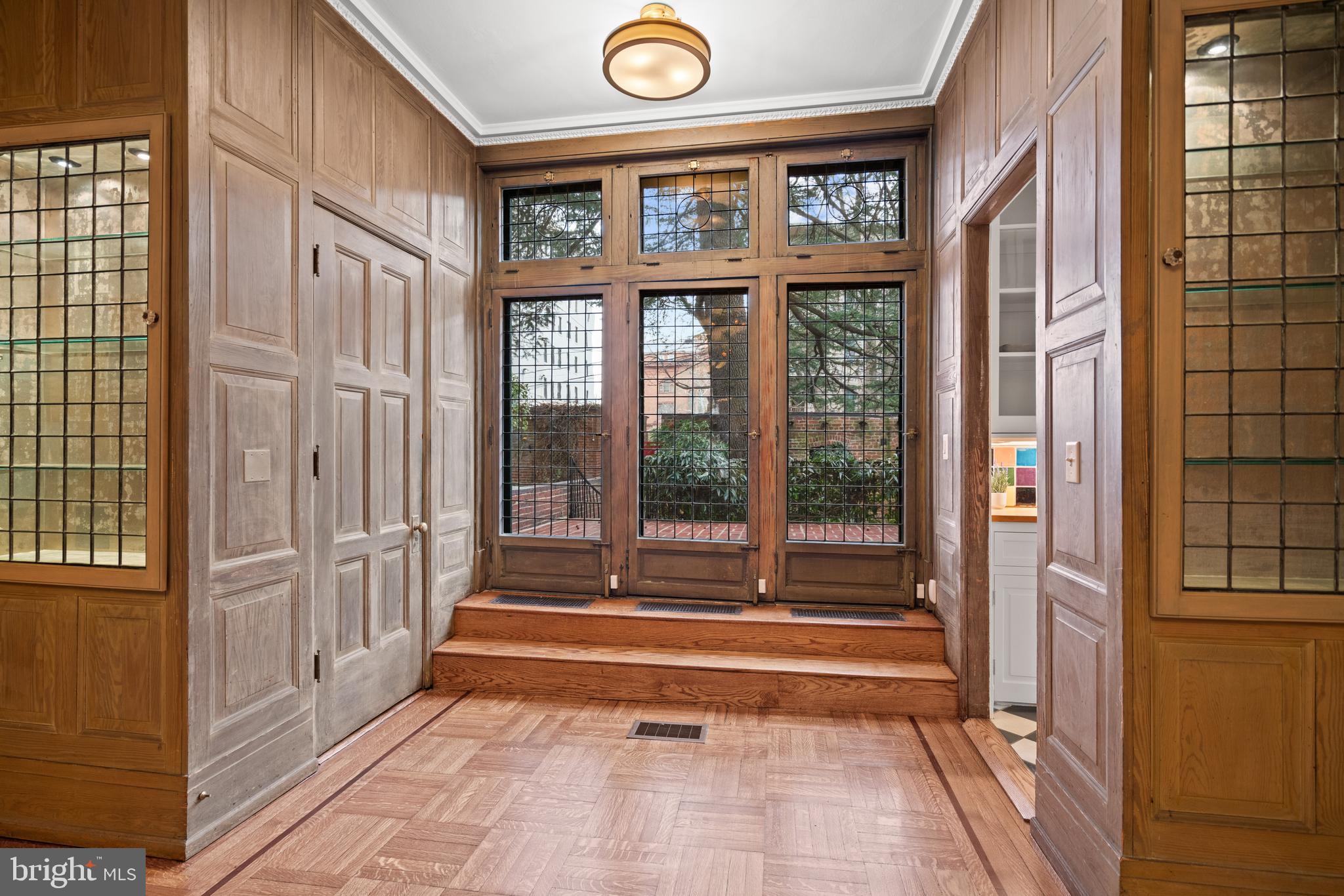 2214 Wyoming Avenue Northwest Washington, DC 20008 - Photo 9 of 37