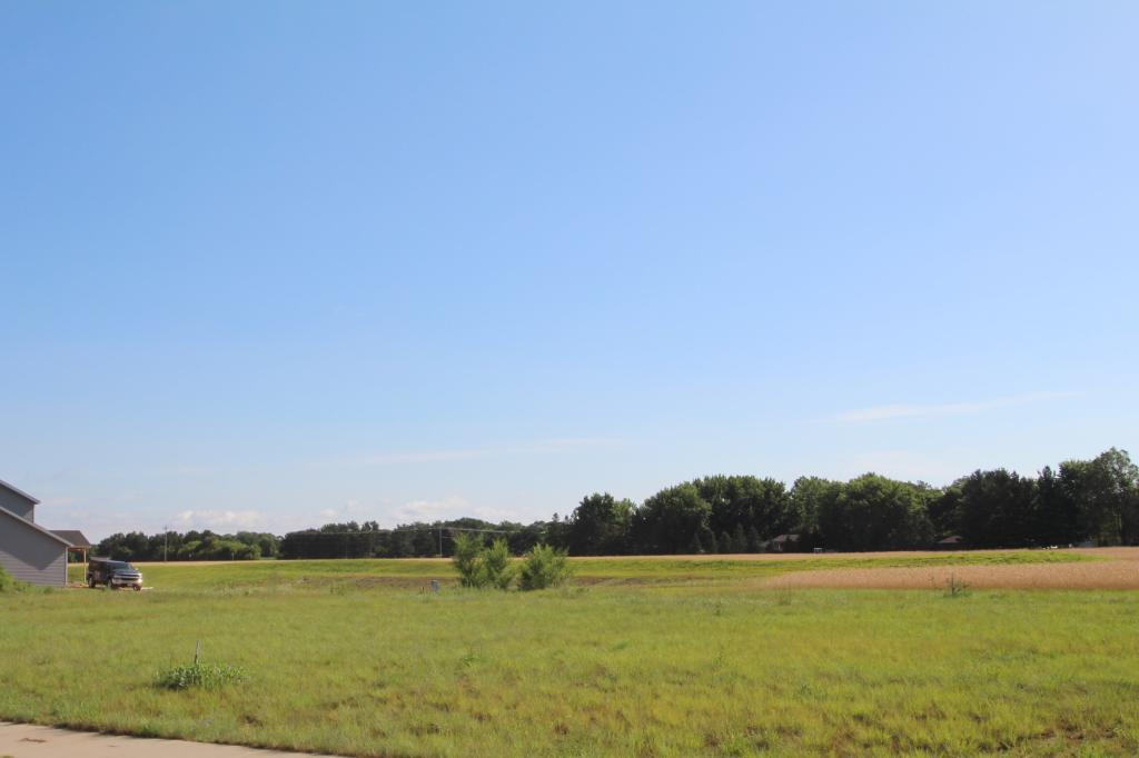 1004 26th St Loop North Sartell, MN 56377 - Photo 10 of 17