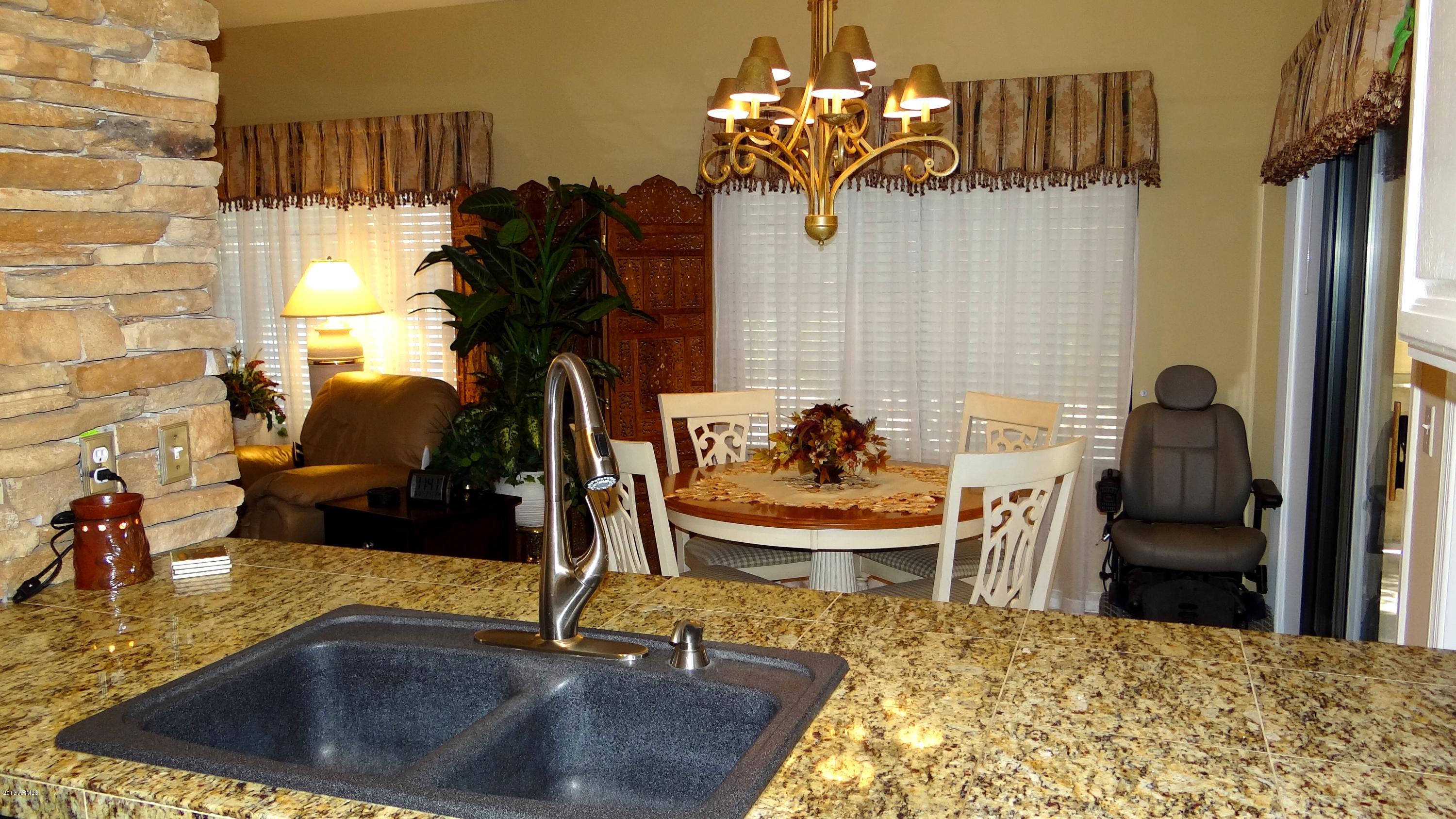 14300 West Bell Road, Unit 262 Surprise, AZ 85374 - Photo 7 of 22 KITCHEN/DINING