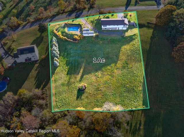 $650,000 | 180 Hilltop Road, Germantown, NY 12526