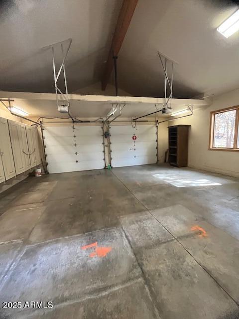 5468 Apache Trail Pinetop, AZ 85935 - Photo 17 of 73 F garage 2