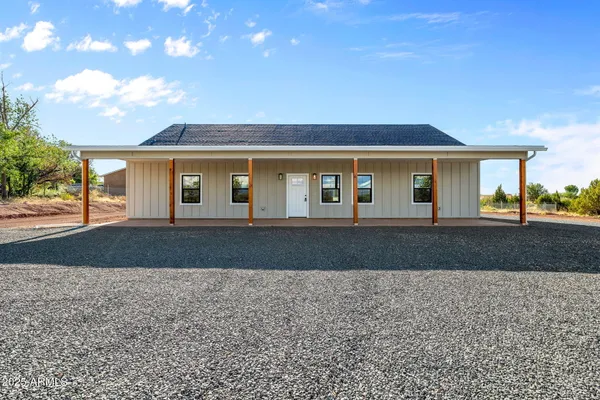 front view of house with a yard
