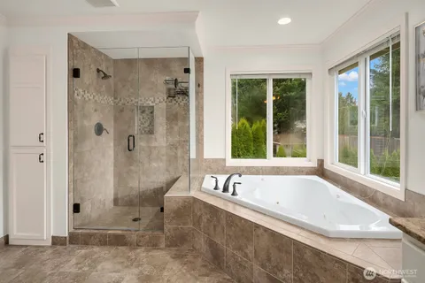 $1,869,000 | 27182 Southeast 27th Street, Sammamish, WA 98075