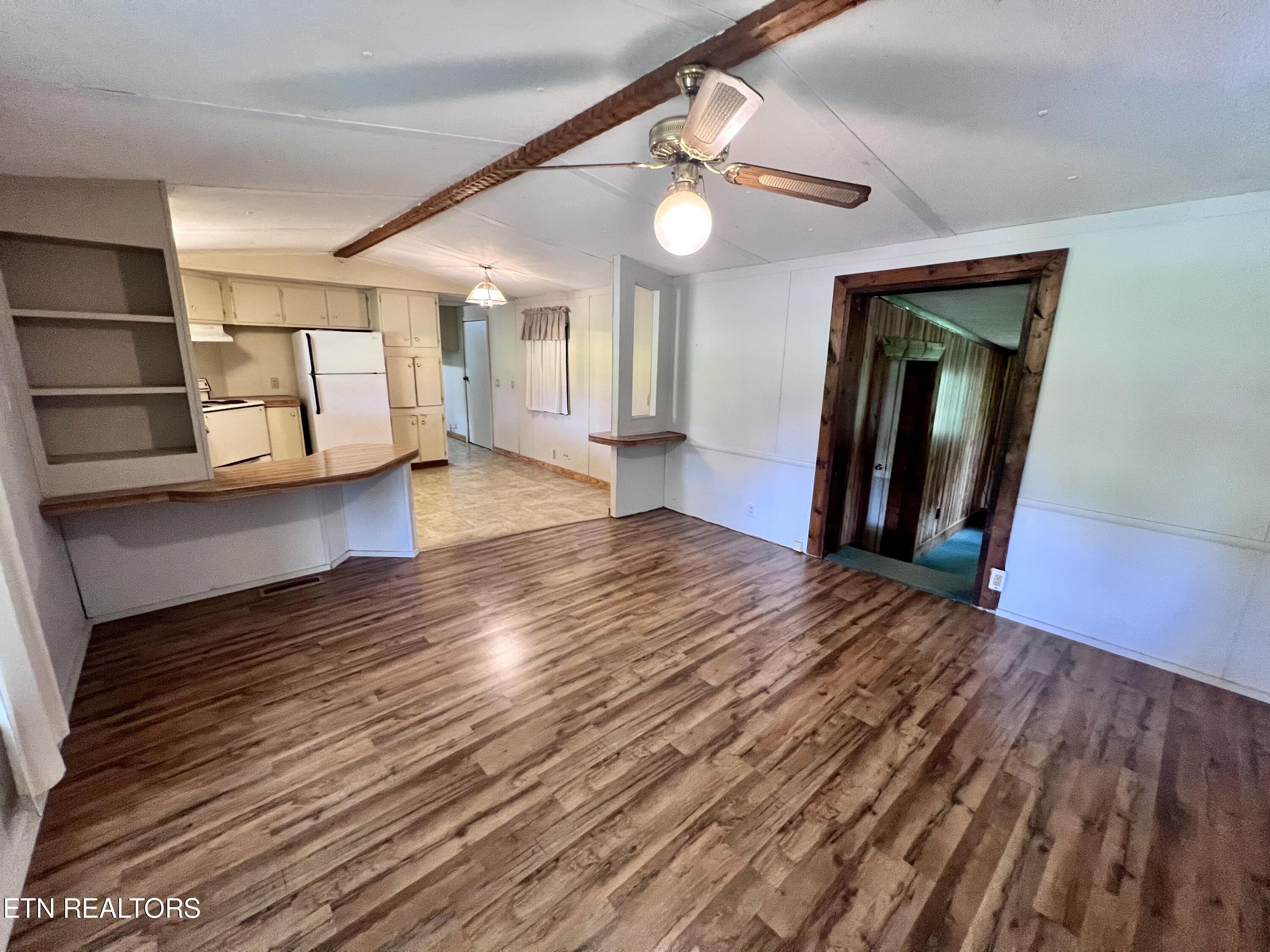 824 Edna Garland Road Maryville, TN 37801 - Photo 5 of 12 IMG_5987