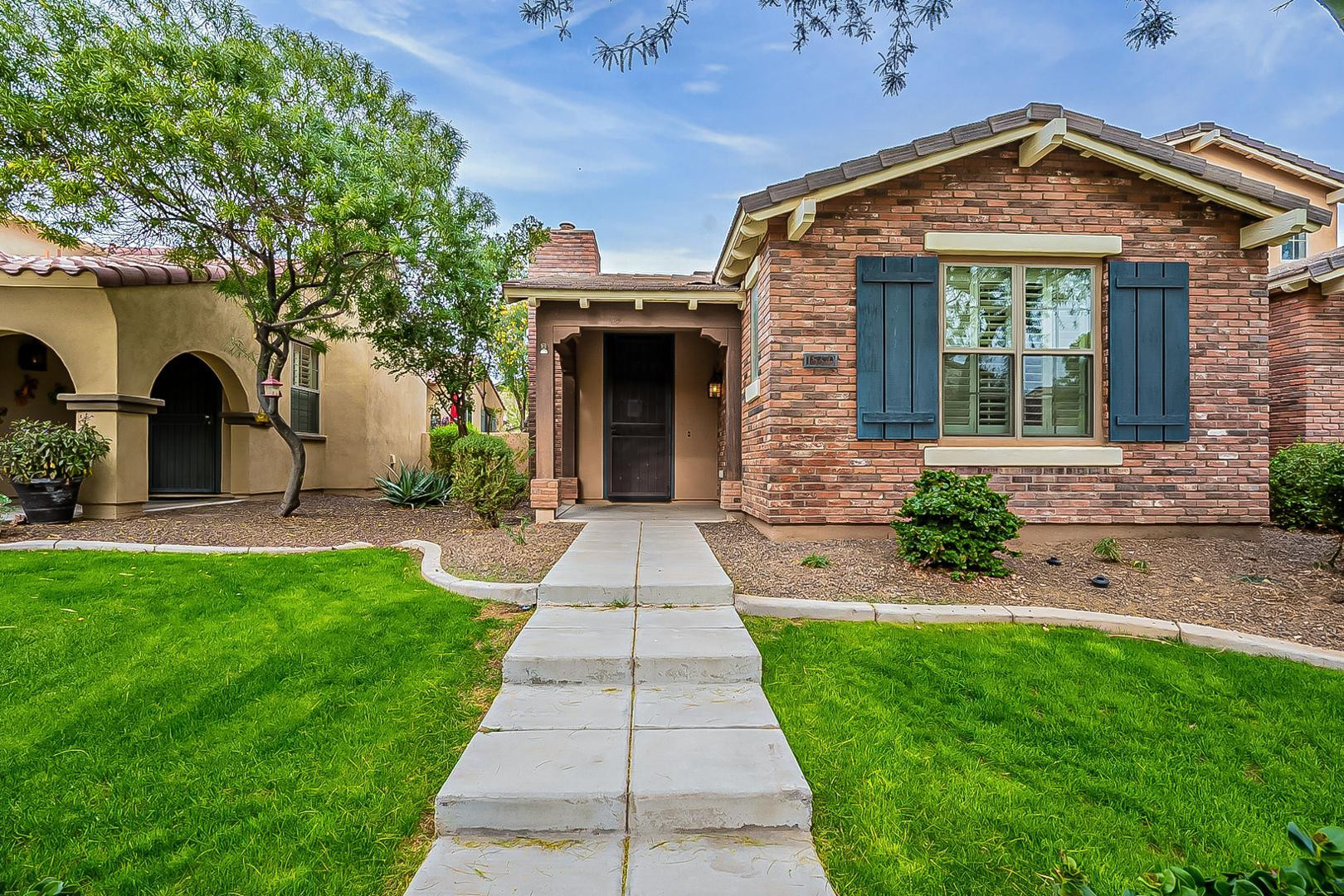 15370 West Bloomfield Road Surprise, AZ 85379 - Photo 2 of 82