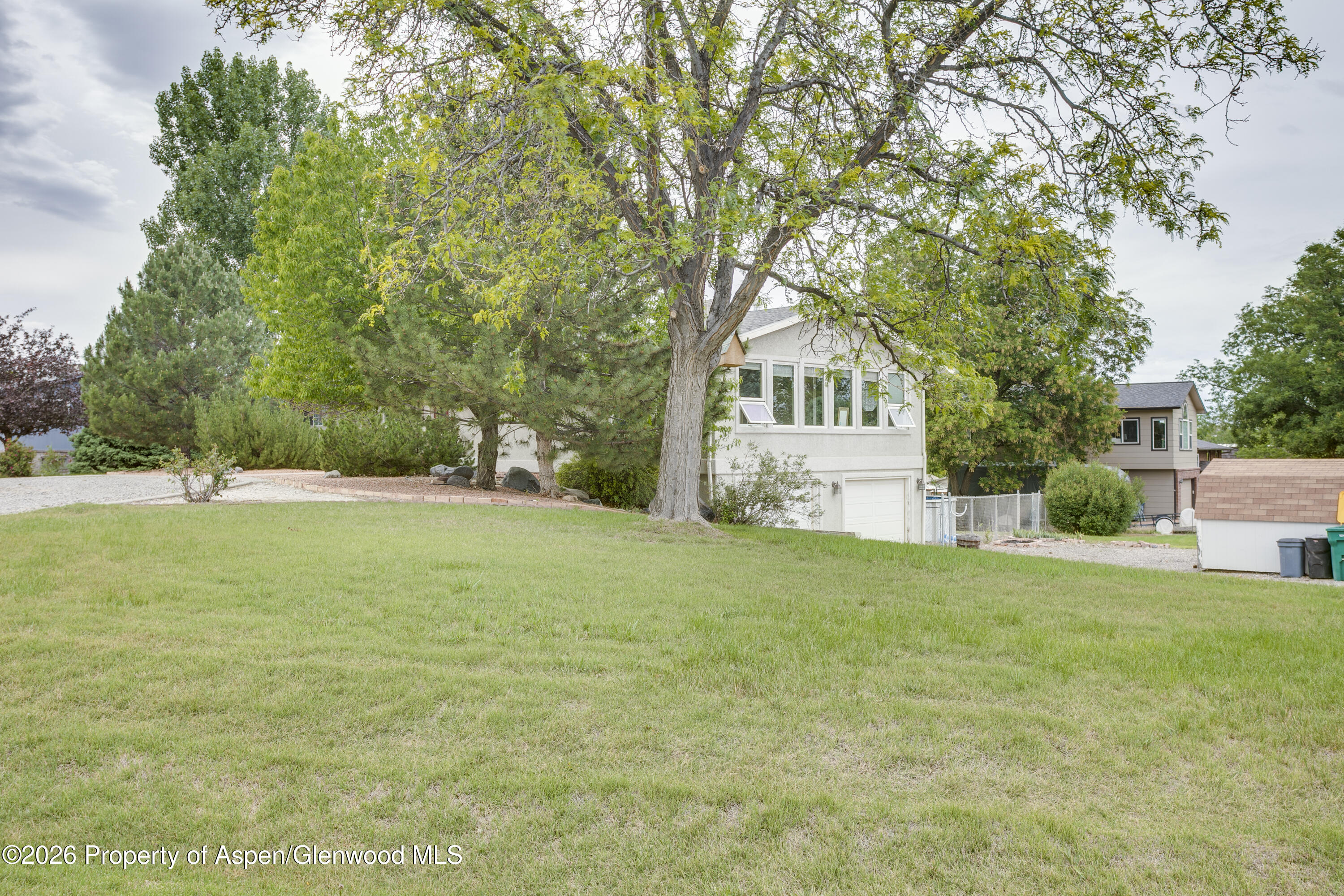 2218 Saddlehorn Road Grand Junction, CO 81507 - Photo 7 of 47 2218_Saddlehorn_Rd_Front-6