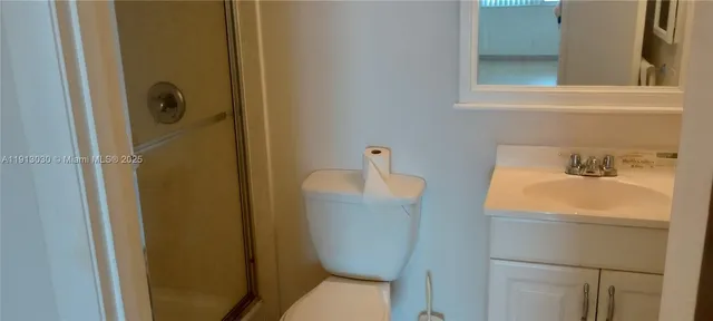 $137,000 | 2025 Northeast 164th Street, Unit 806, North Miami Beach, FL 33162